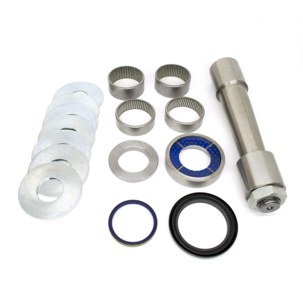 1895529, 0683499 King pin kit; Axle Steering Knuckle