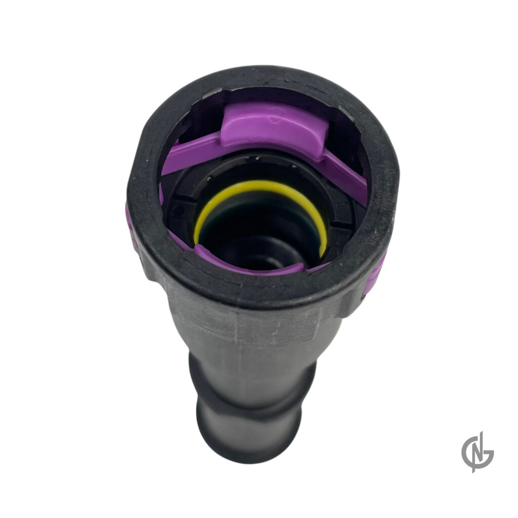 7421810667 CONNECTOR FUEL LEVER SENSOR RENAULT TRUCK 2